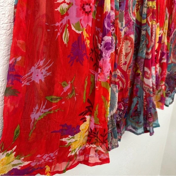 Travel Smith Red Floral Crinkle Chiffon Maxi Skirt Size Large - Picture 3 of 10